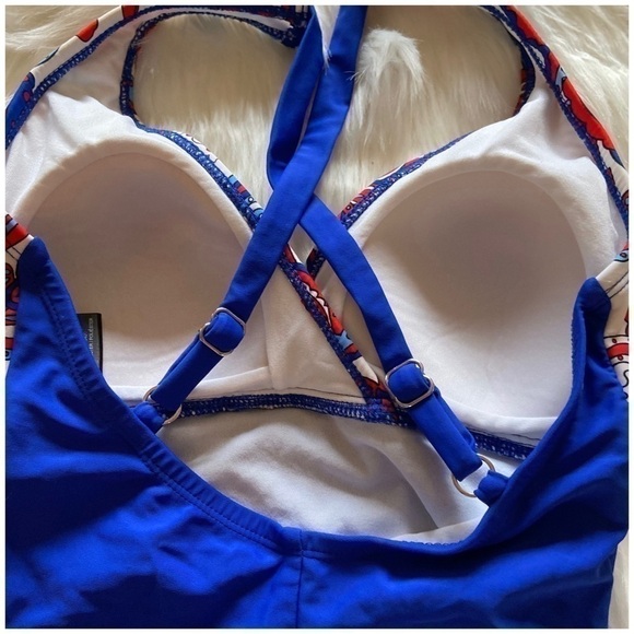 CATALINA One Piece Swimsuit - Picture 5 of 6